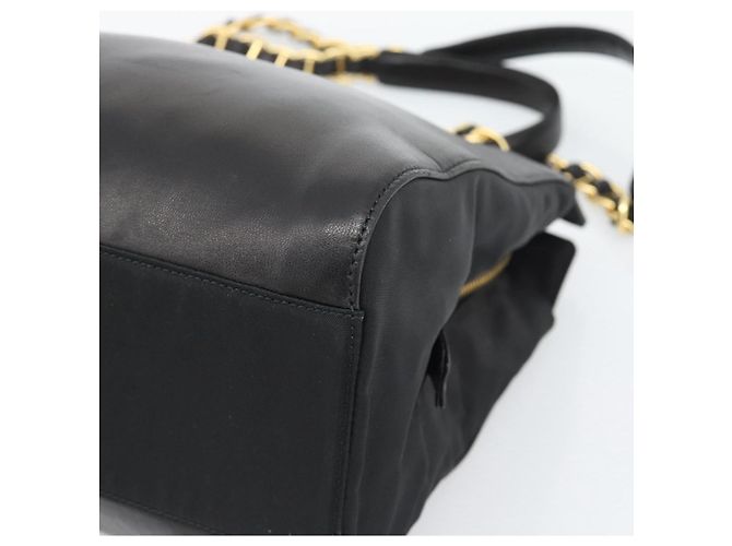 PRADA Bolso de hombro con cadena de piel negro y dorado - vista 9