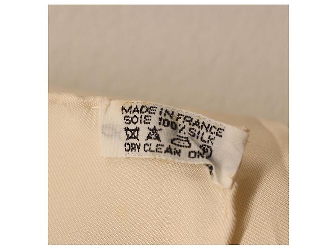 Hermès HERMES Carre 90 Scarf Silk Beige - vista 22