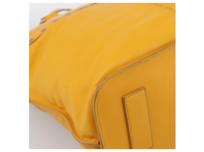 Céline CELINE Hand Bag Leather Yellow Silver - vista 13