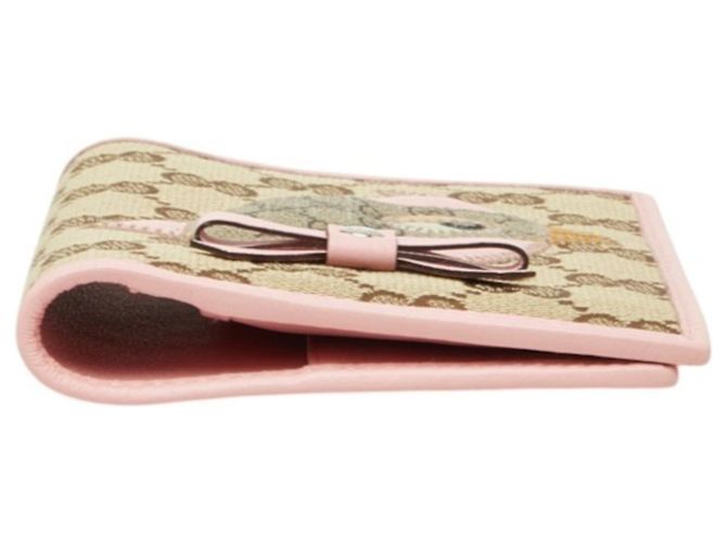 Gucci Papagallo GG Canvas Passport Case Pink Beige - view 3