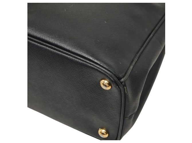 Saffiano Borsa Prada Triangle Logo Plate BN1801 Nero - vista 4