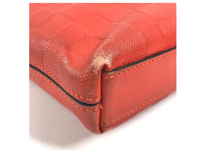 Borsa Pochette District Louis Vuitton Damier Infini Rosso - vista 7