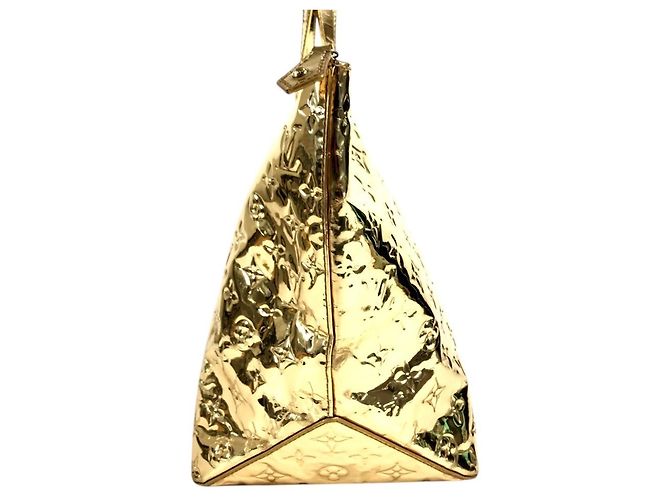 Borsa Louis Vuitton Monogram Miroir Bellevue GM D'oro - vista 4