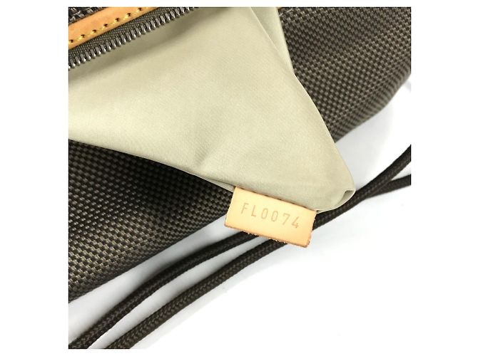 Louis Vuitton M93013 Damier Geant Matero PM Schultertasche Khaki - Ansicht 14