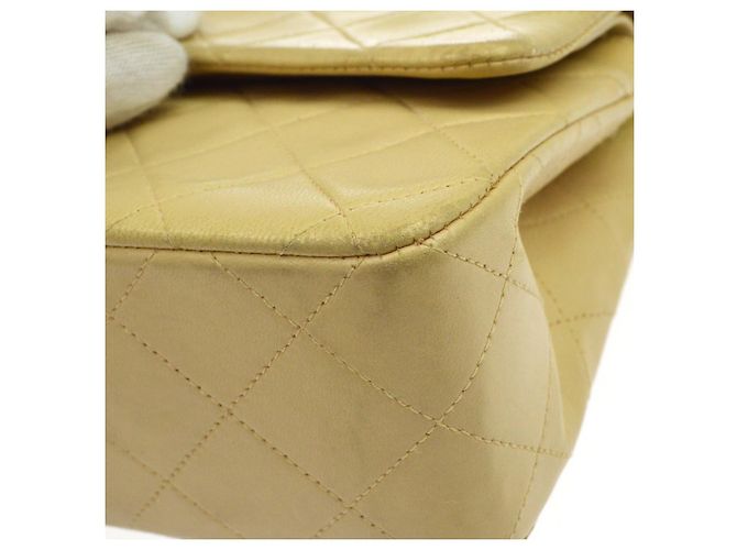 Chanel Timeless - Classic Double Flap Quilted Lambskin Small Beige - vista 6
