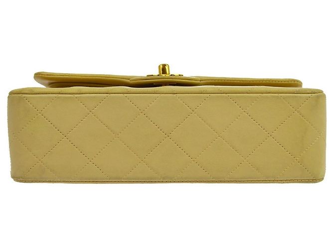 Chanel Timeless - Classic Double Flap Quilted Lambskin Small Beige - vista 7