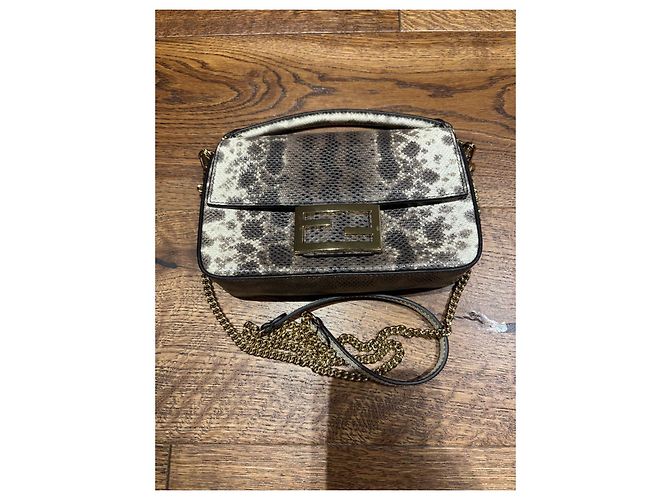 Fendi Baguette Tasche aus Pythonleder Braun Beige Grau - Ansicht 8