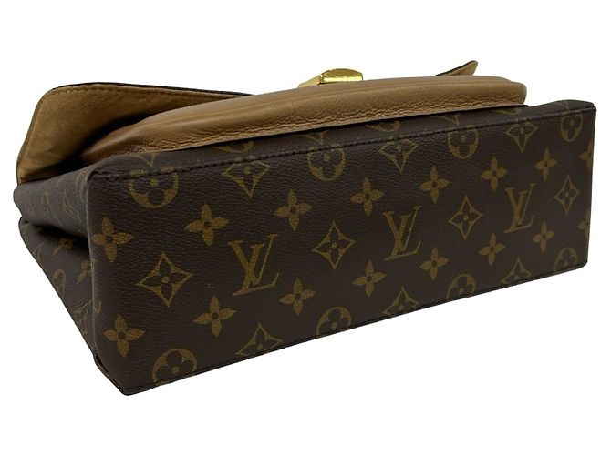 Borsa a tracolla Louis Vuitton Marignan Monogram in pelle Marrone - vista 7