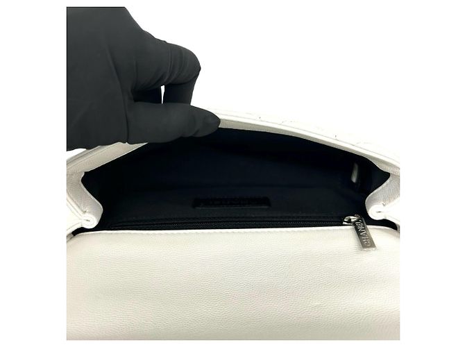 Borsa a tracolla Chanel Matelassé Coco Mark Hardware Nero Bianco - Ansicht 9