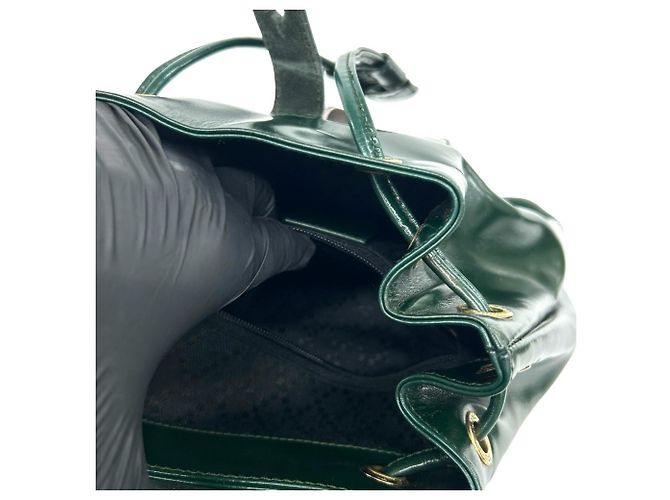 Bamboo Mini mochila GUCCI de piel charol verde con bambú - vista 10