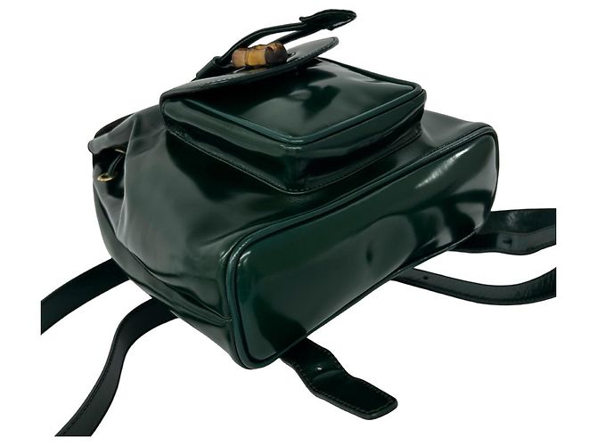 Bamboo Mini mochila GUCCI de piel charol verde con bambú - vista 7
