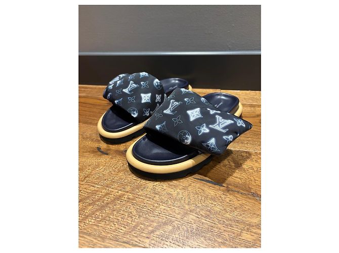 Ciabatte Louis Vuitton Monogram Bow Blu Monogramma - vista 2