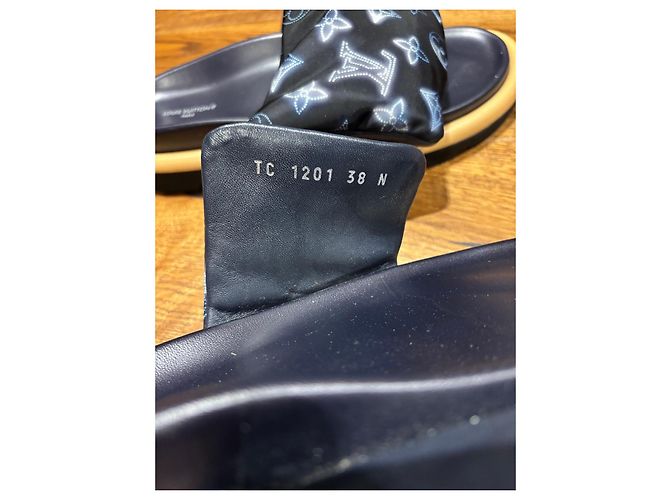 Ciabatte Louis Vuitton Monogram Bow Blu Monogramma - vista 4