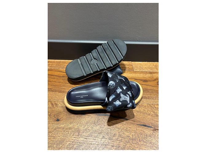 Ciabatte Louis Vuitton Monogram Bow Blu Monogramma - vista 7