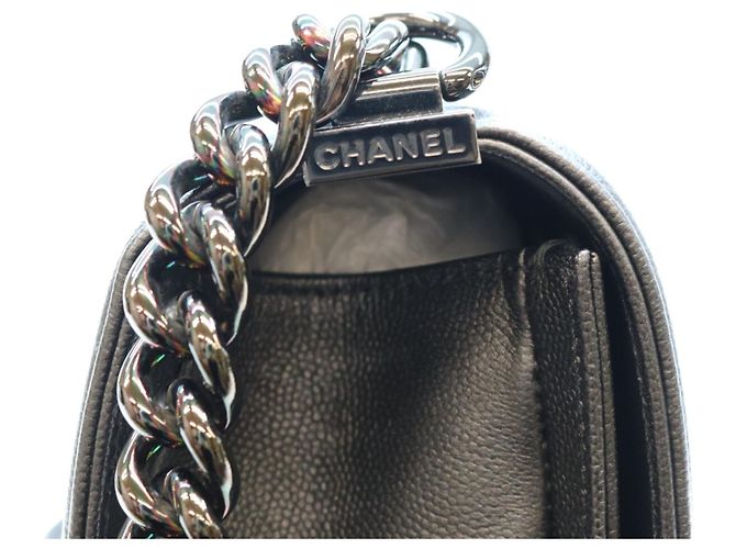 CHANEL A67086 Borsa a tracolla Boy Chanel 25 Medium in pelle caviar nera Nero - vista 6