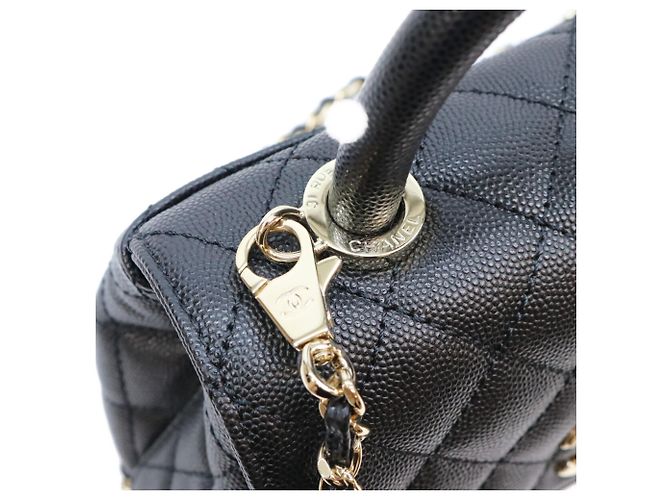 Coco Handle Borsa a tracolla Chanel AS2215 in pelle caviar nera Nero - vista 9