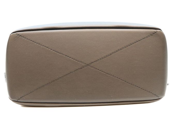 Mini sac à main Louis Vuitton en cuir de vachette Noir - vue 5
