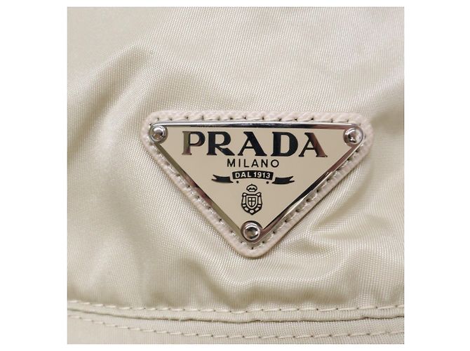 Cappello bucket Prada con logo Triangle Beige - vista 11
