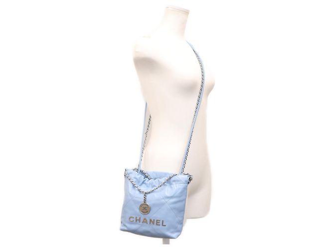 Borsa a tracolla Chanel 22 Mini con catena Blu - vista 13