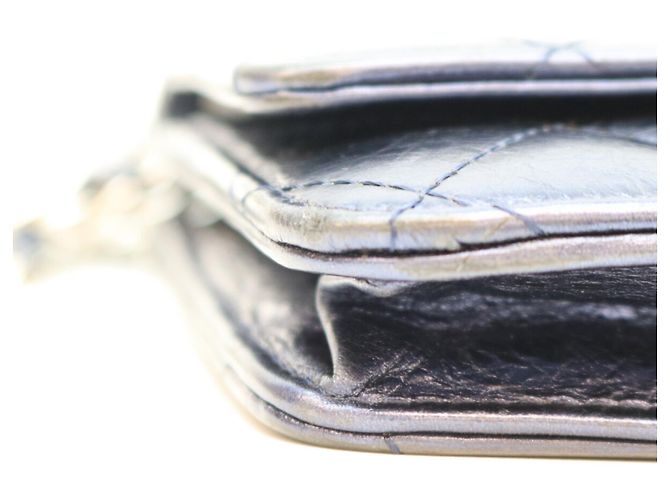 Bolsa de ombro carteira Chanel em couro de bezerro azul marinho metálico Preto - vista 8