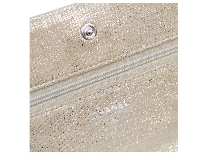 Borsa a tracolla portafoglio in pelle dorata Chanel D'oro - vista 8