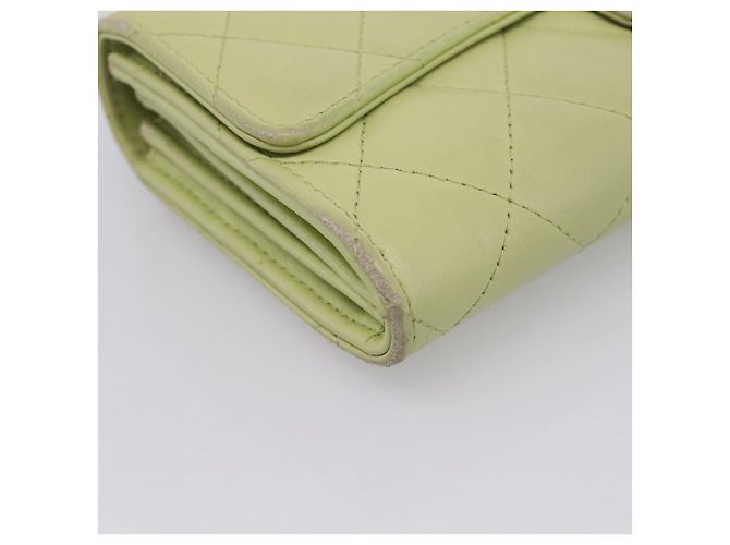 Portafoglio lungo CHANEL Matelasse in pelle d'agnello verde e oro CC Auth 197728 D'oro - vista 14
