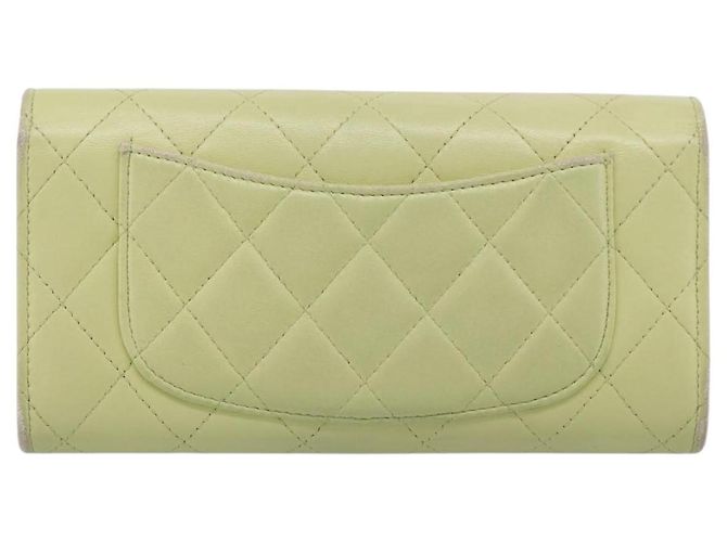 Portafoglio lungo CHANEL Matelasse in pelle d'agnello verde e oro CC Auth 197728 D'oro - vista 2