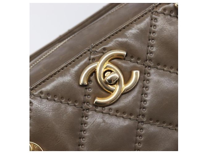Borsa a tracolla CHANEL Wild Stitch Chain in pelle marrone e oro CC Auth yk20765V D'oro - vista 17