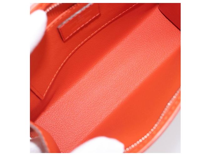 Borsa a pochette LOUIS VUITTON Epi Posh Toilette 19 Orange Pimon LV Auth 199014A Arancione - vista 11
