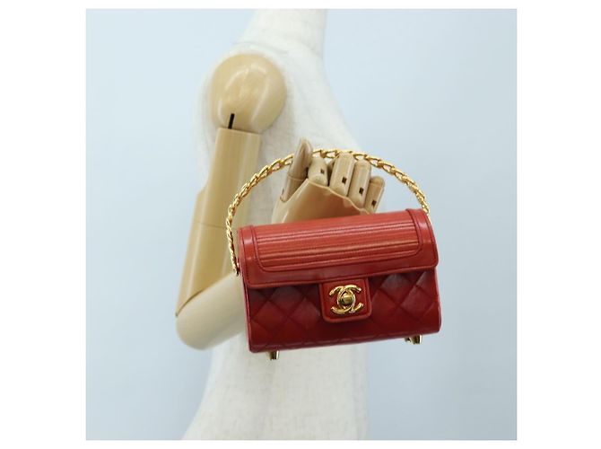 Borsa CHANEL Mademoiselle Chain Matelasse in pelle d'agnello rossa e oro CC Auth 196580SV Rosso D'oro - vista 23