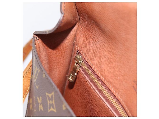 LOUIS VUITTON Monogram Saint Cloud GM Shoulder Bag M51242 LV Auth 199020 Monogramma - vista 23