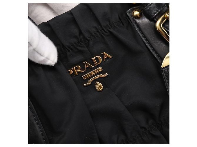 Borsa a mano arricciata PRADA Nylon 2way Nero Oro Auth 199147V D'oro - vista 20