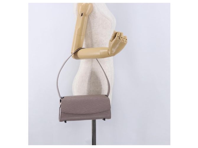 Borsa a tracolla LOUIS VUITTON Epi Nocturne Lilla M5217B LV Auth 197748V Porpora - vista 24