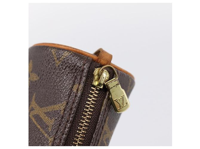 LOUIS VUITTON Monogram Papillon Pouch LV Auth 199061 Monogramma - vista 10