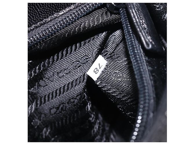 Borsa a tracolla con catena PRADA in pelle nera argento Auth ep15821A Nero - vista 11