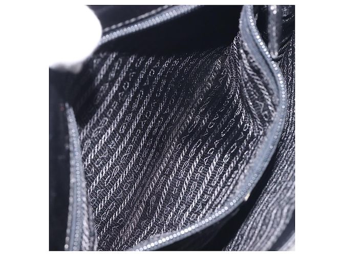 Borsa a tracolla con catena PRADA in pelle nera argento Auth ep15821A Nero - vista 23