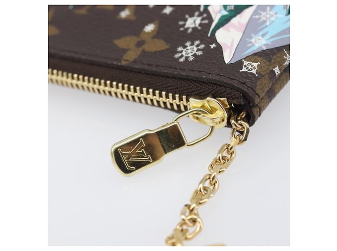 LOUIS VUITTON Monogram Vivienne Ice Skating Pochette Cles M82620 LV Auth 200665M Monograma - vista 9
