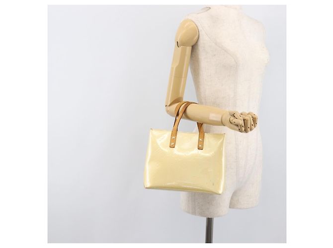 LOUIS VUITTON Monogram Vernis Reade PM Hand Bag Gris M91145 LV Auth 198934 Grigio - vista 25