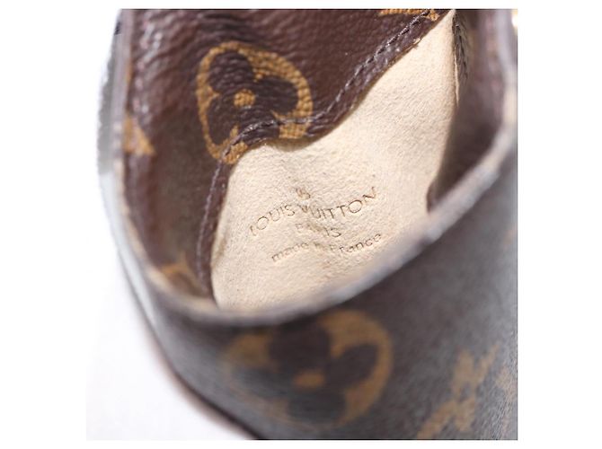 LOUIS VUITTON Monogram Etui Lunettes PM Estuche para Gafas M66545 LV Auth 200169 Monograma - vista 9