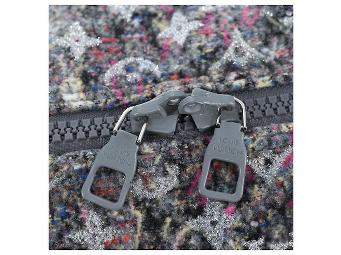 Borsa LOUIS VUITTON Monogram Felt Keepall Bandouliere 50 Gray M58742 Auth 200663M Marrone - vista 18