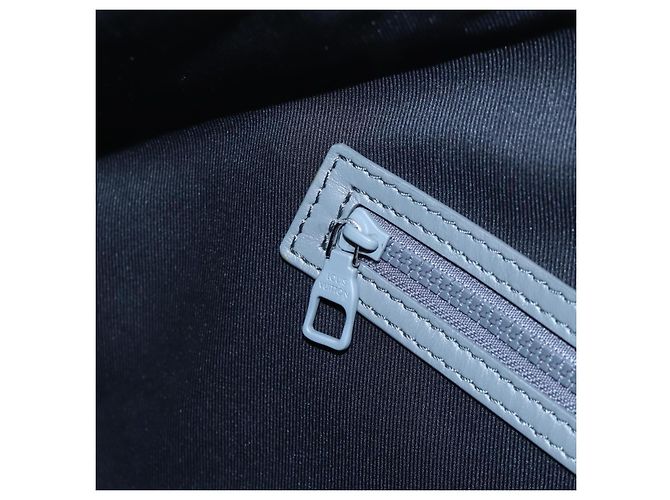 Borsa LOUIS VUITTON Monogram Felt Keepall Bandouliere 50 Gray M58742 Auth 200663M Marrone - vista 23