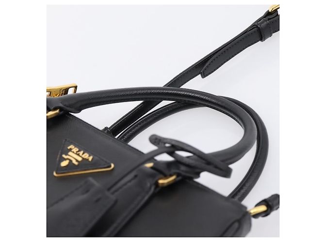 Borsa a Mano PRADA Saffiano 2way Nero Tono Oro Auth 199176M - vista 14