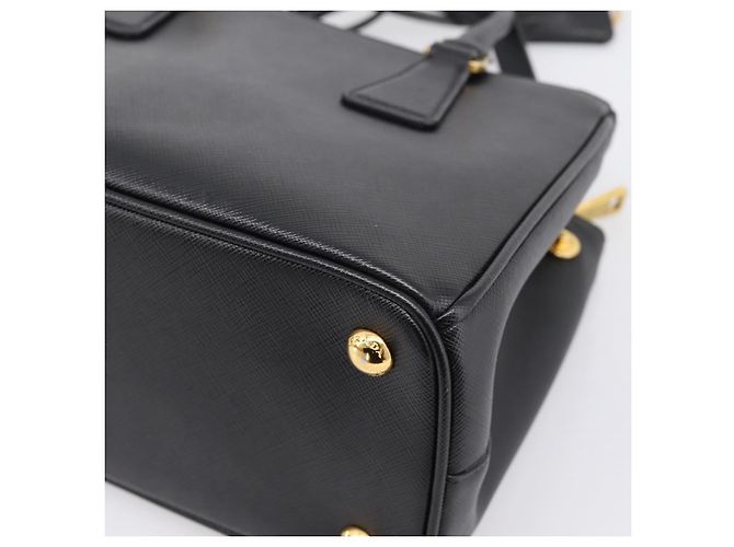 Borsa a Mano PRADA Saffiano 2way Nero Tono Oro Auth 199176M - vista 17