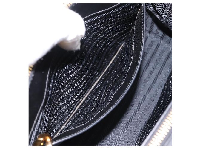 Borsa a Mano PRADA Saffiano 2way Nero Tono Oro Auth 199176M - vista 25
