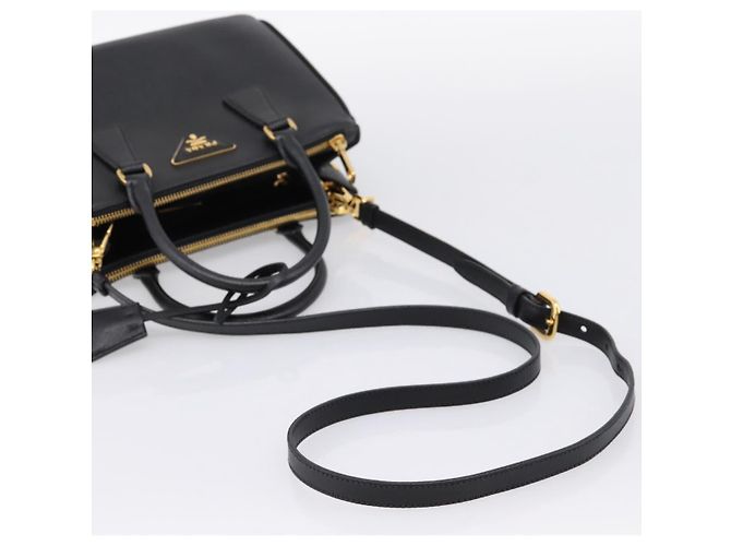 Borsa a Mano PRADA Saffiano 2way Nero Tono Oro Auth 199176M - vista 8