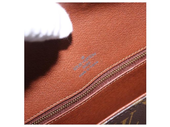 LOUIS VUITTON Monogram Saint Cloud GM Shoulder Bag M51242 LV Auth ka5930A Monogramma - vista 21
