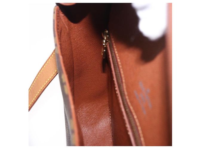 LOUIS VUITTON Monogram Saint Cloud GM Shoulder Bag M51242 LV Auth ka5930A Monogramma - vista 23