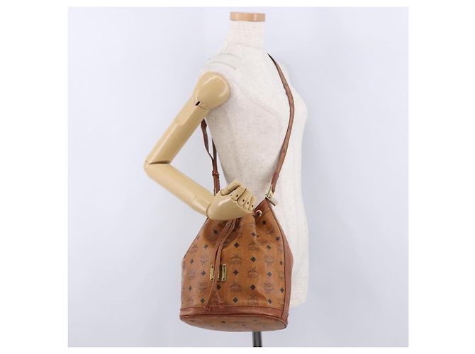 Borsa a tracolla MCM Vicetos Logogram PVC Leather Brown Gold Auth 200898 Marrone D'oro - vista 25