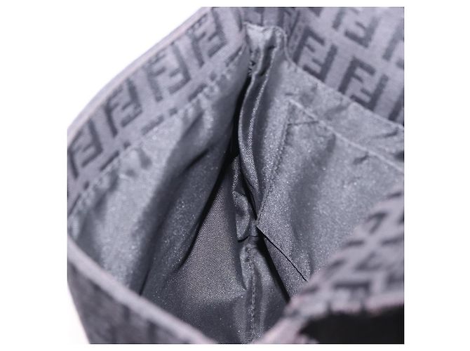 Borsa a tracolla FENDI Zucchino Canvas Nero Argento Auth 197666 - vista 21