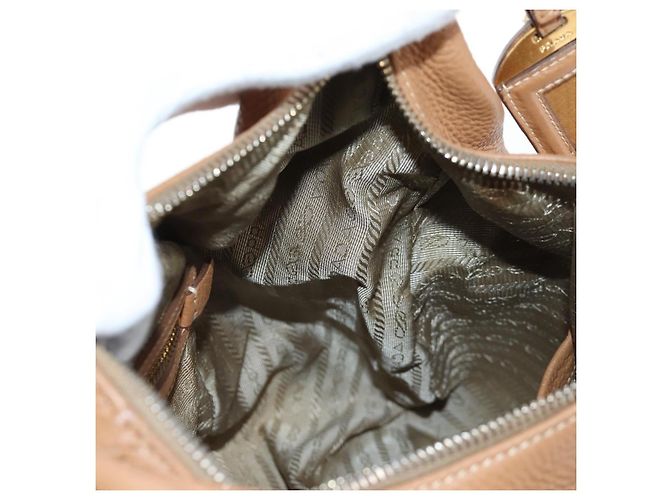 Borsa a tracolla PRADA in pelle marrone e oro Auth yk20795V D'oro - vista 23
